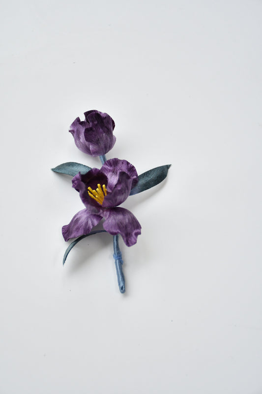 Iris Velvet Flower Brooch I craft detail